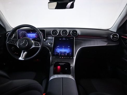 Used 2023 Mercedes-Benz C 300 4MATIC Sedan image 46