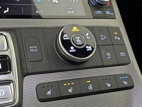 Used 2023 Hyundai Palisade Calligraphy image 28