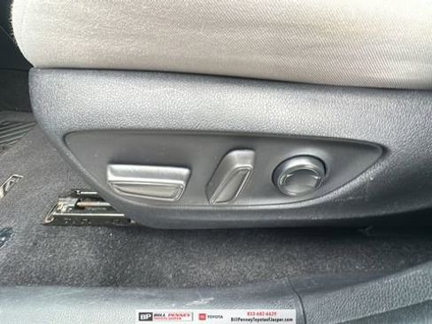 Used 2021 Toyota RAV4 XLE w/ Convenience Package image 16