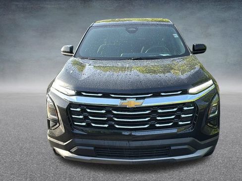 Used 2025 Chevrolet Equinox LT AWD/4WD image 7