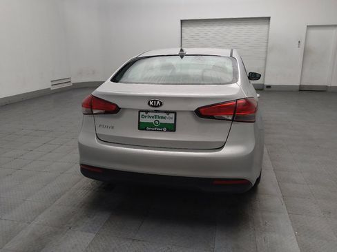 Used 2018 Kia Forte LX w/ LX Popular Package image 7