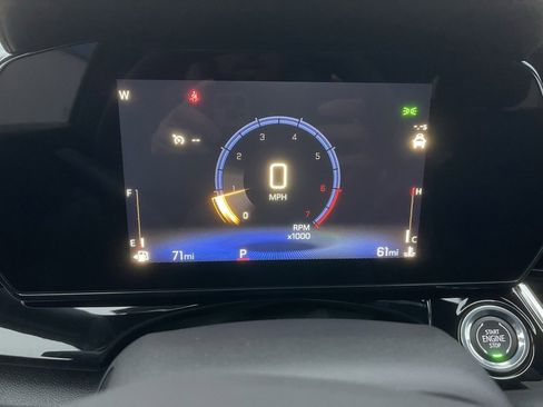 New 2026 Chevrolet Trax RS w/ Sunroof Package image 16