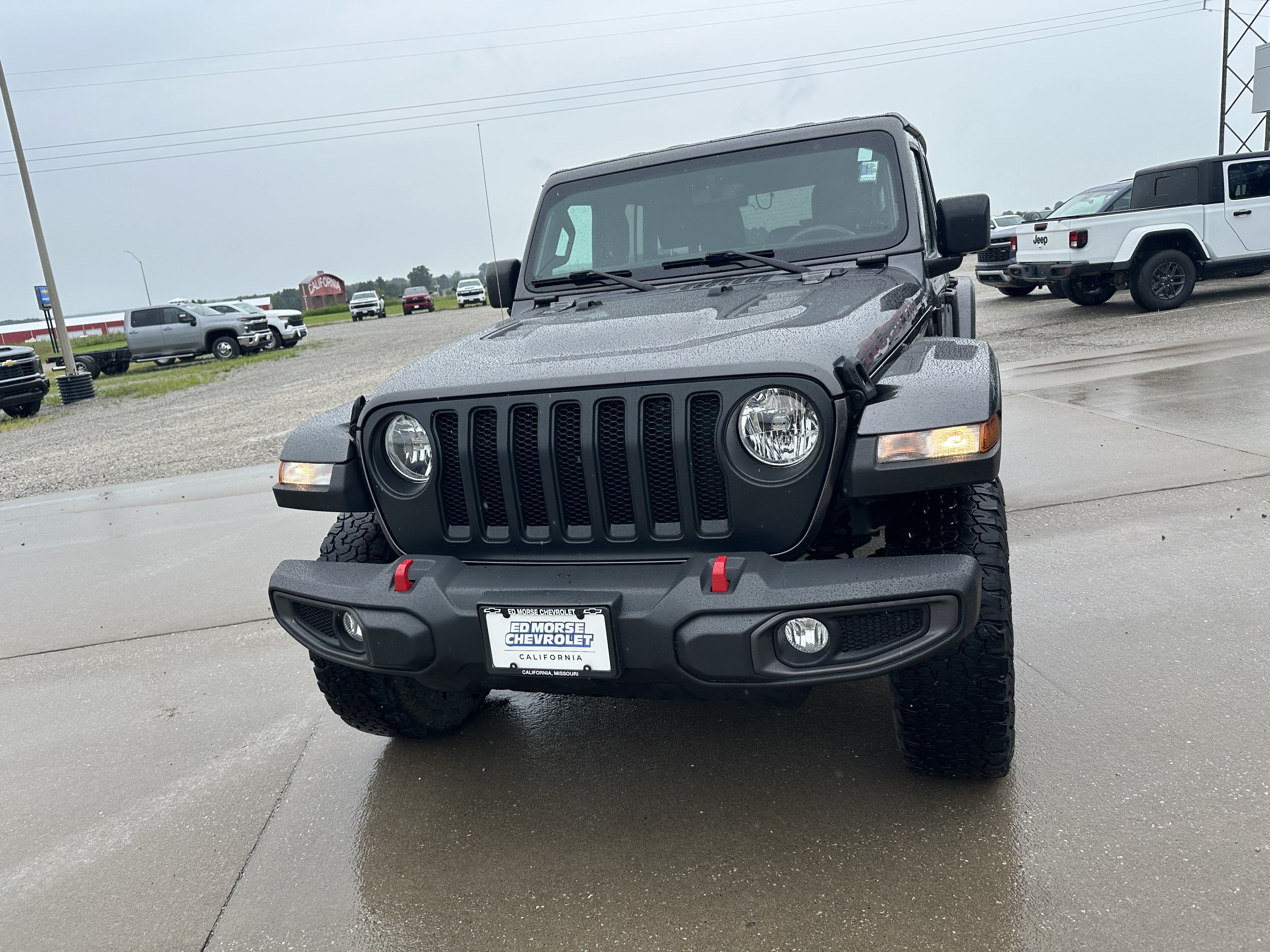 Used 2023 Jeep Wrangler Unlimited Rubicon w/ Cold Weather Group AWD/4WD image 11