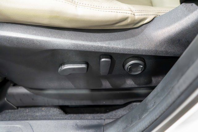 Used 2020 Subaru Ascent Limited w/ Technology Package AWD/4WD image 21