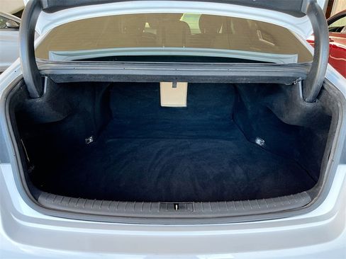 Used 2019 Genesis G80 3.8 image 25