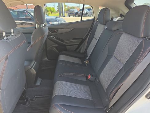 Used 2021 Subaru Crosstrek 2.0i Premium w/ Popular Package #2 image 9