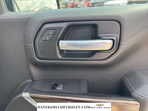 Used 2021 Chevrolet Silverado 1500 LT Trail Boss w/ Convenience Package II image 50