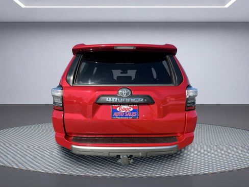 Used 2019 Toyota 4Runner TRD Off-Road Premium AWD/4WD image 6