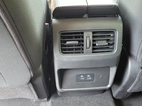 Used 2023 Nissan Rogue SV AWD/4WD image 20