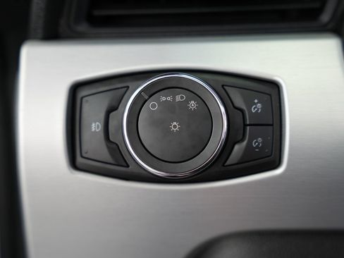 Used 2017 Ford Mustang GT Premium image 38