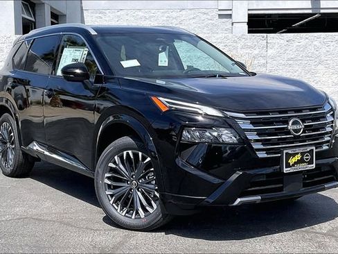 New 2026 Nissan Rogue Platinum image 13