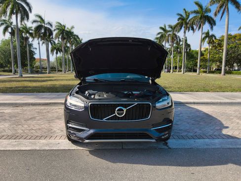 Used 2017 Volvo XC90 T5 Momentum w/ Vision Package FWD image 41