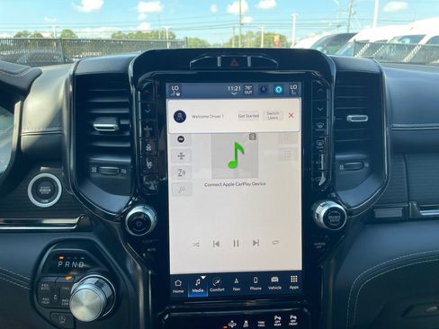 Used 2023 RAM 1500 Limited w/ Body Color Bumper Group image 12