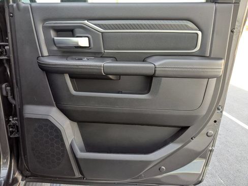 New 2025 RAM 2500 Big Horn AWD/4WD image 35