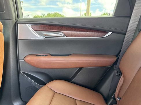 New 2026 Cadillac XT5 Premium Luxury w/ Driver Assist Package FWD image 15