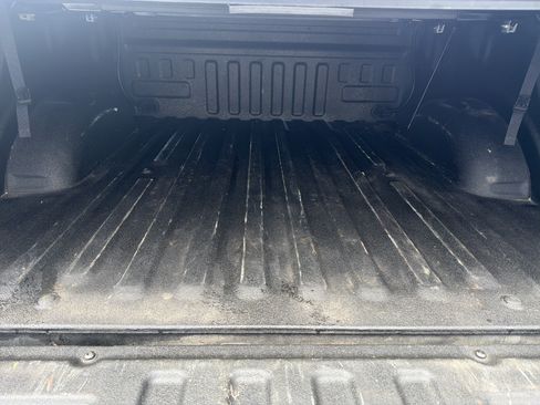 Certified 2019 Ford F150 Lariat w/ Equipment Group 502A Luxury AWD/4WD image 15