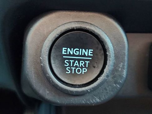 Used 2022 Ford Maverick Lariat w/ Lariat Luxury Package image 16