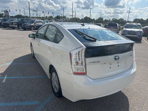Used 2010 Toyota Prius One image 12