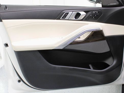 Used 2020 BMW X6 sDrive40i w/ Premium Package RWD image 35