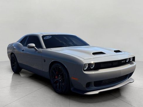 Used 2019 Dodge Challenger SRT Hellcat Redeye RWD image 1