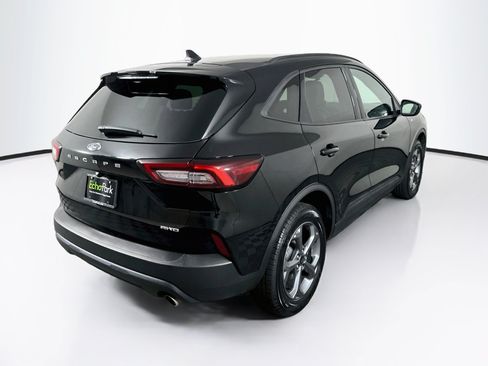 Used 2025 Ford Escape ST-Line Select AWD/4WD image 9