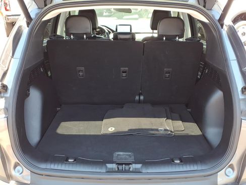 Used 2022 Ford Escape SEL FWD image 16