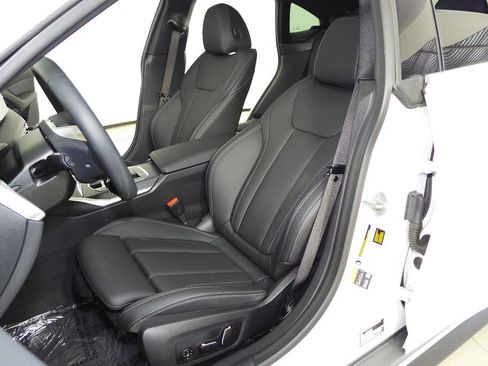 Used 2025 BMW i4 eDrive40 w/ Premium Package RWD image 22