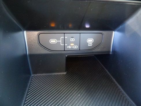 New 2026 Kia Sorento LX image 21