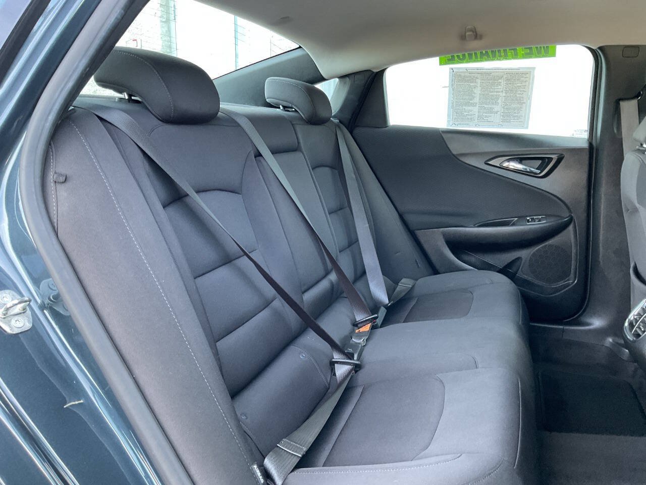 Used 2020 Chevrolet Malibu LT FWD image 36