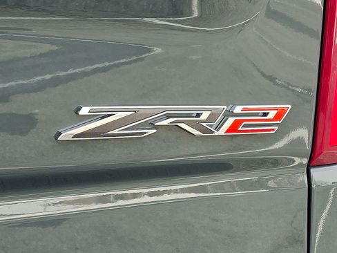 New 2026 Chevrolet Silverado 1500 ZR2 image 11