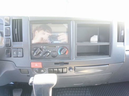 New 2025 Chevrolet Low Cab Forward image 19