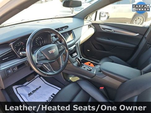 Used 2022 Cadillac XT5 Luxury image 11