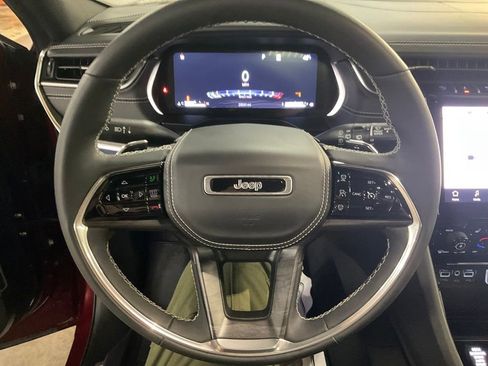 Certified 2023 Jeep Grand Cherokee L Overland image 15