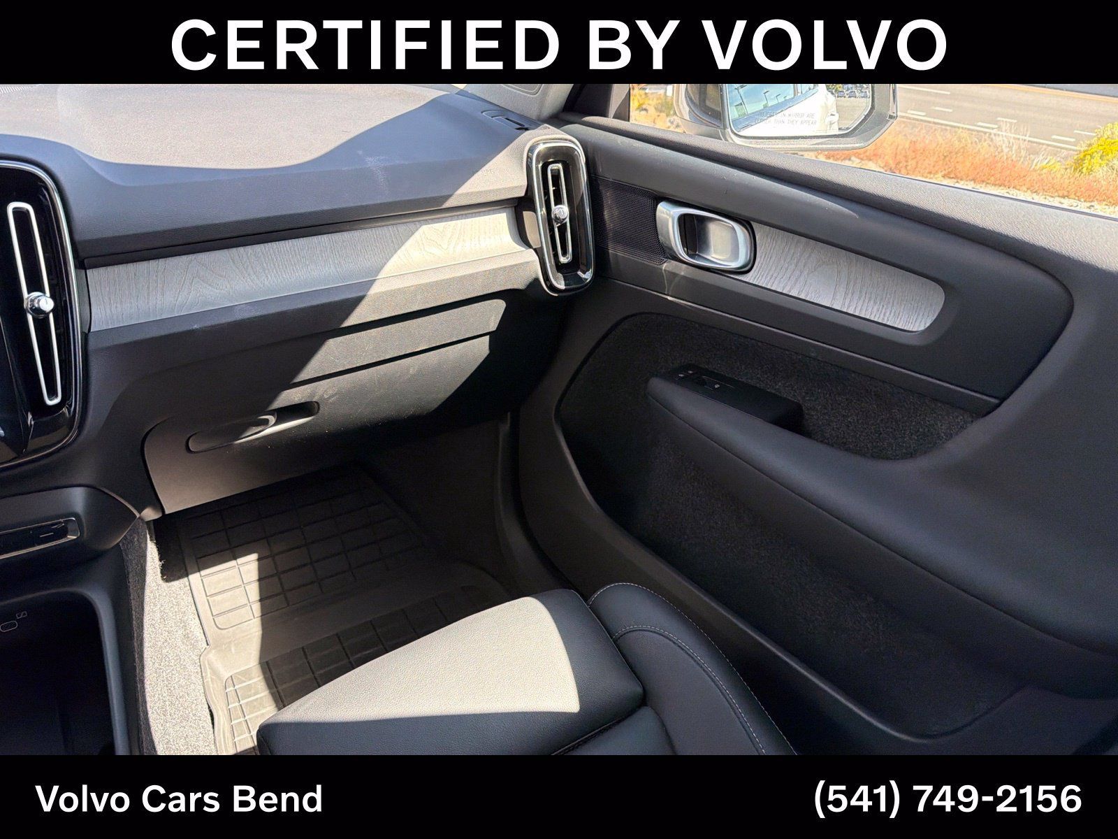 Used 2026 Volvo XC40 B5 Plus AWD/4WD image 13