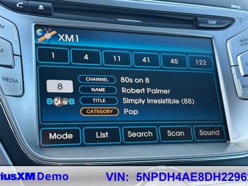 Used 2013 Hyundai Elantra Limited w/ Technology Pkg image 35