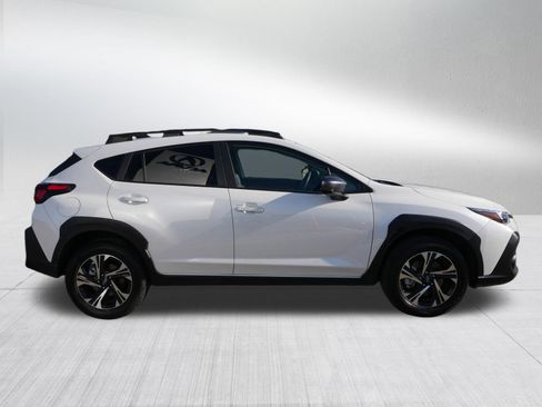 Used 2024 Subaru Crosstrek 2.0i Premium image 8