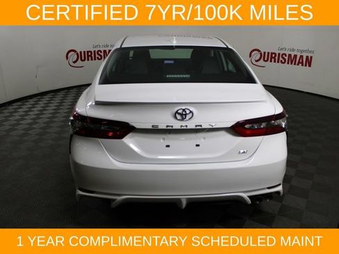 Used 2023 Toyota Camry SE FWD image 6