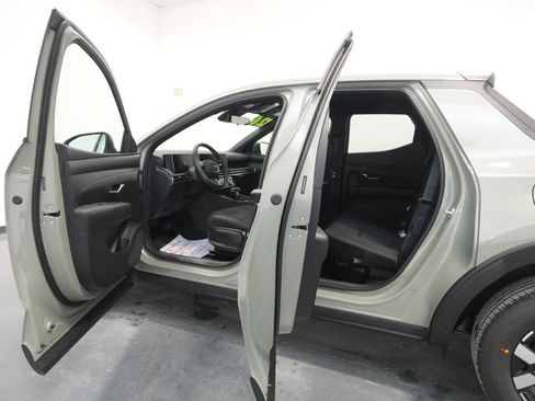 New 2026 Hyundai Santa Cruz SE image 19