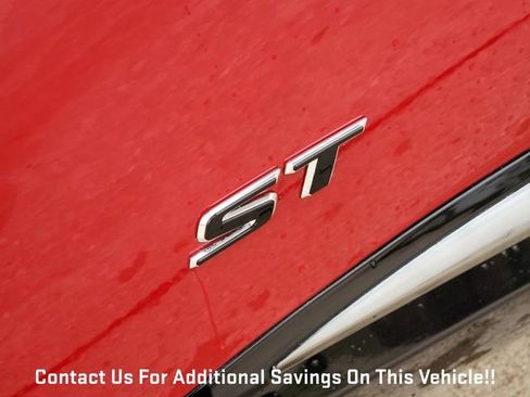 New 2025 Buick Envision Sport Touring image 8