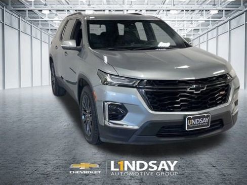 Certified 2023 Chevrolet Traverse RS w/ LPO, Floor Liner Package image 4