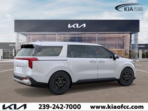 New 2026 Kia Carnival image 6