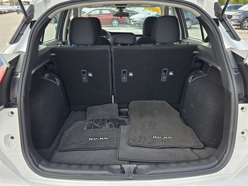 Used 2024 Nissan Kicks S image 13
