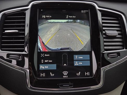 Used 2020 Volvo XC90 T8 Inscription image 11