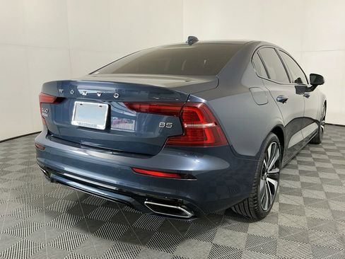 Used 2022 Volvo S60 B5 Inscription image 5
