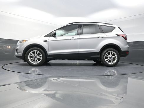 Used 2018 Ford Escape SE AWD/4WD image 26