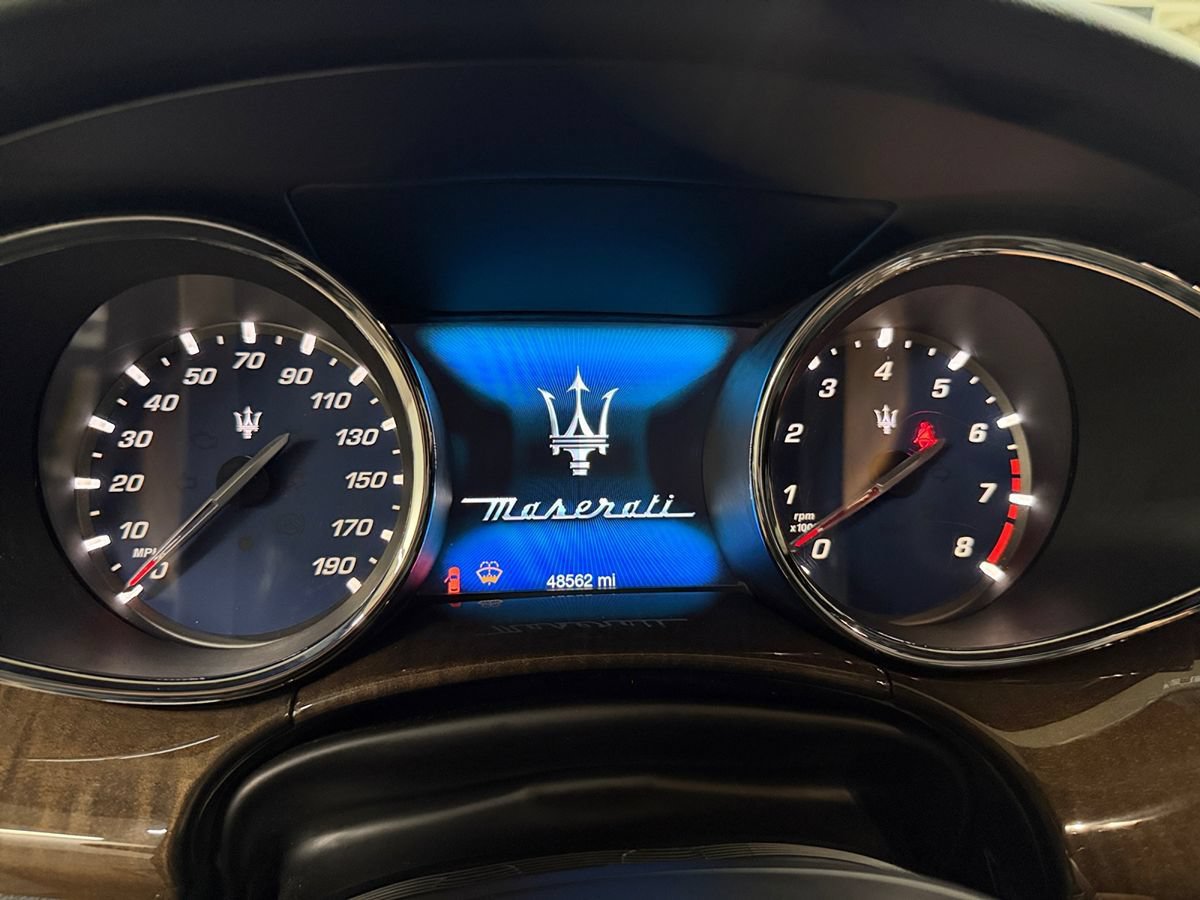 Used 2017 Maserati Quattroporte S GranSport RWD image 13