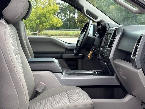 Used 2018 Ford F150 XLT w/ Equipment Group 302A Luxury AWD/4WD image 23