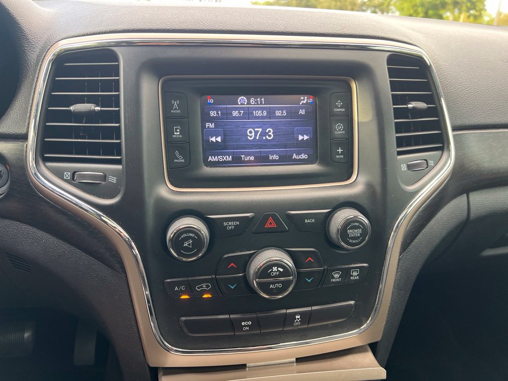 Used 2014 Jeep Grand Cherokee Laredo w/ Quick Order Package 23E RWD image 35