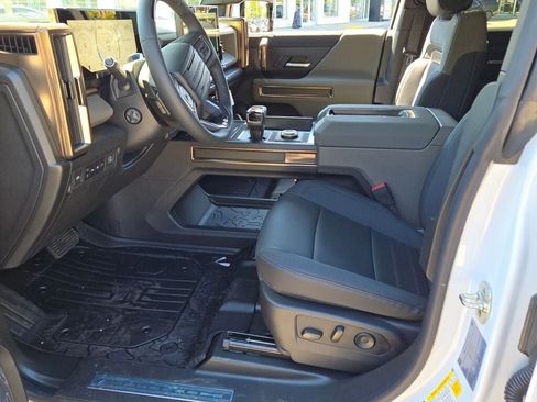 New 2025 GMC Hummer EV 2X w/ Extreme Off-Road Package image 26