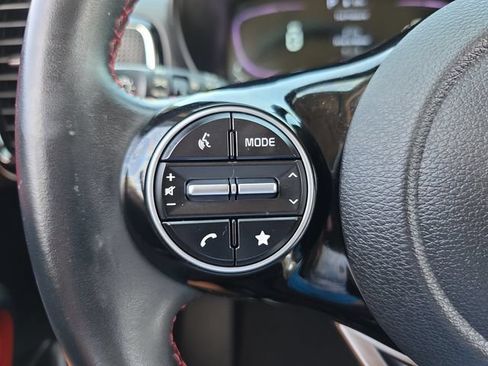 Used 2023 Kia Soul GT-Line w/ GT-Line Technology Package FWD image 19